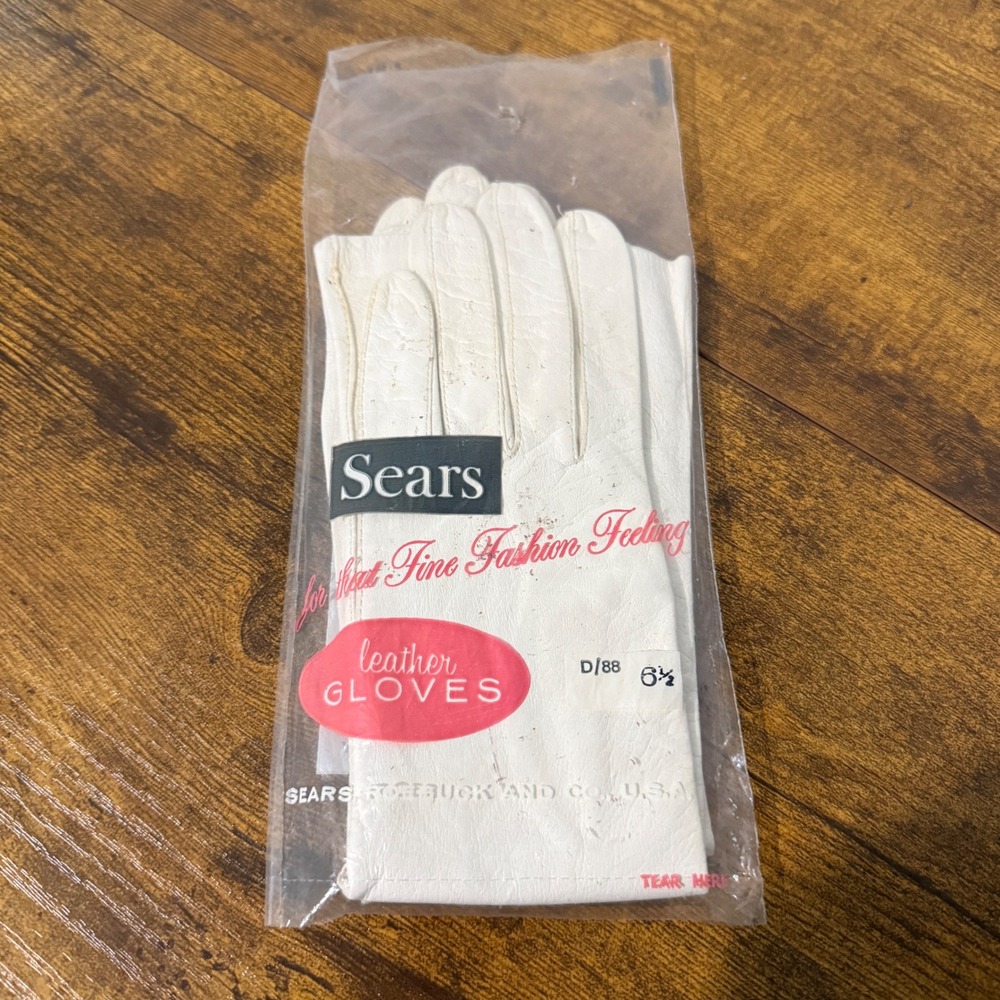 Vtg Sears White Leather Opera Gloves Size 6.5 Long Evening Formal Prop Costume - Picture 3 of 12